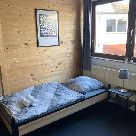 Geraeumige Monteurs Appartement Brême